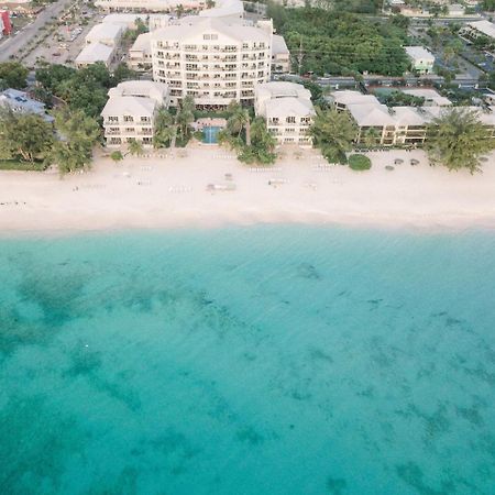 Caribbean Club Boutique Hotel, Grand Cayman Dog City المظهر الخارجي الصورة