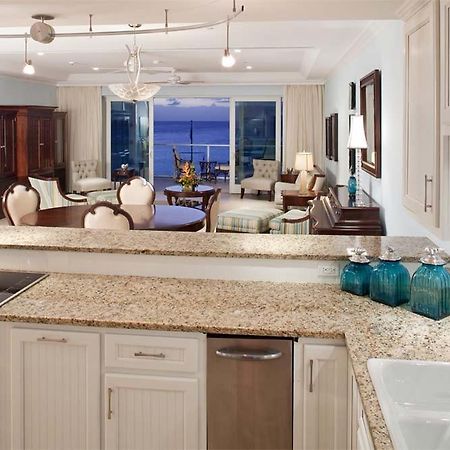 Caribbean Club Boutique Hotel, Grand Cayman Dog City المظهر الخارجي الصورة
