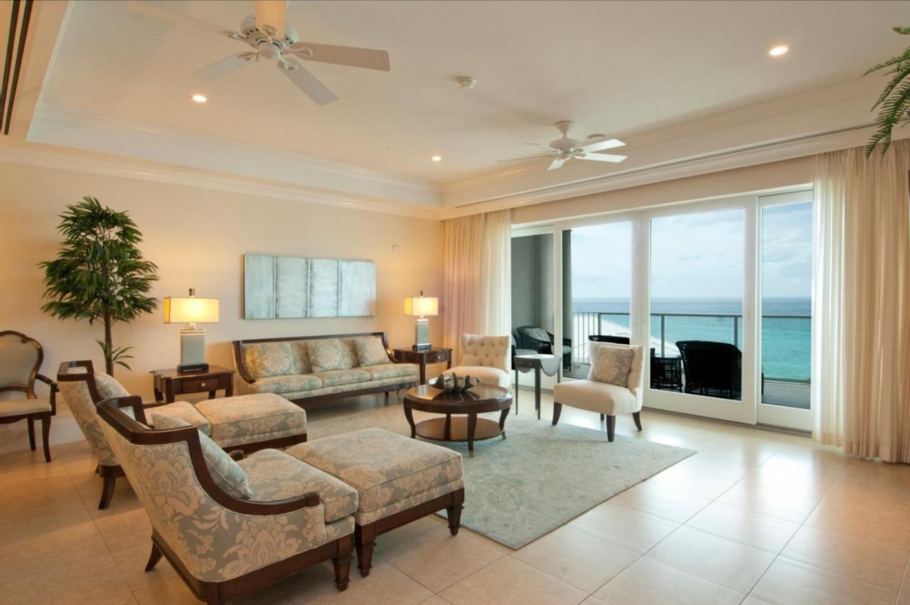 Caribbean Club Boutique Hotel, Grand Cayman Dog City المظهر الخارجي الصورة
