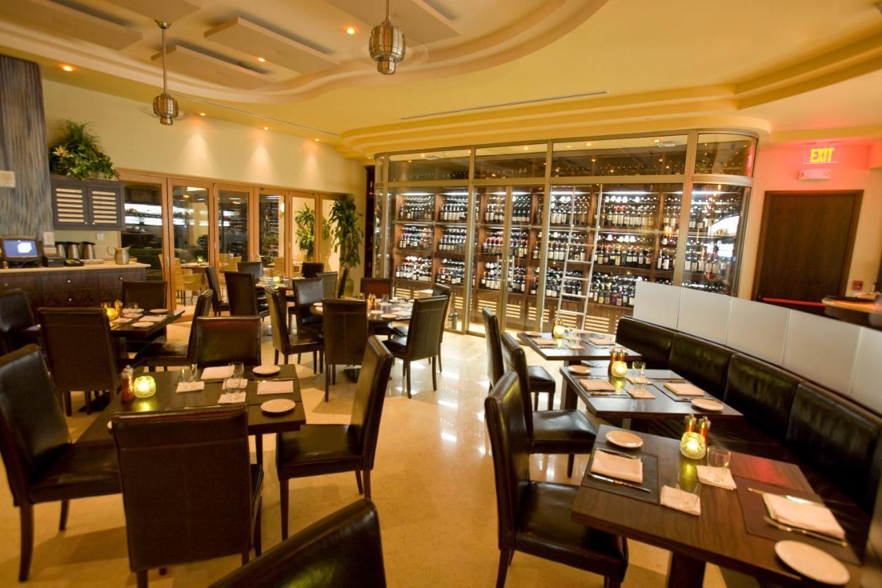 Caribbean Club Boutique Hotel, Grand Cayman Dog City المظهر الخارجي الصورة
